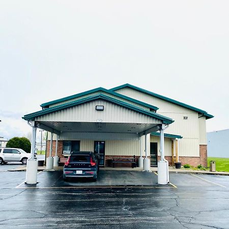 Wallaceburg Inn Экстерьер фото