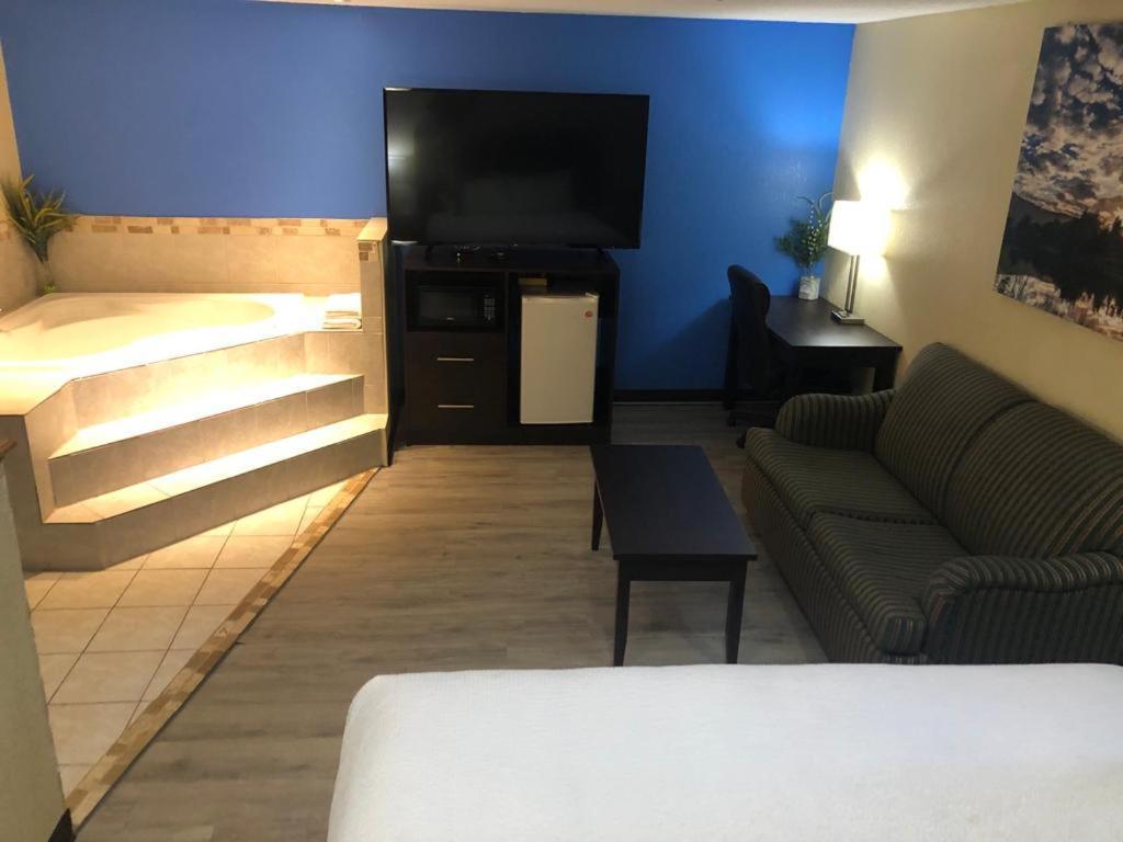 Wallaceburg Inn Экстерьер фото
